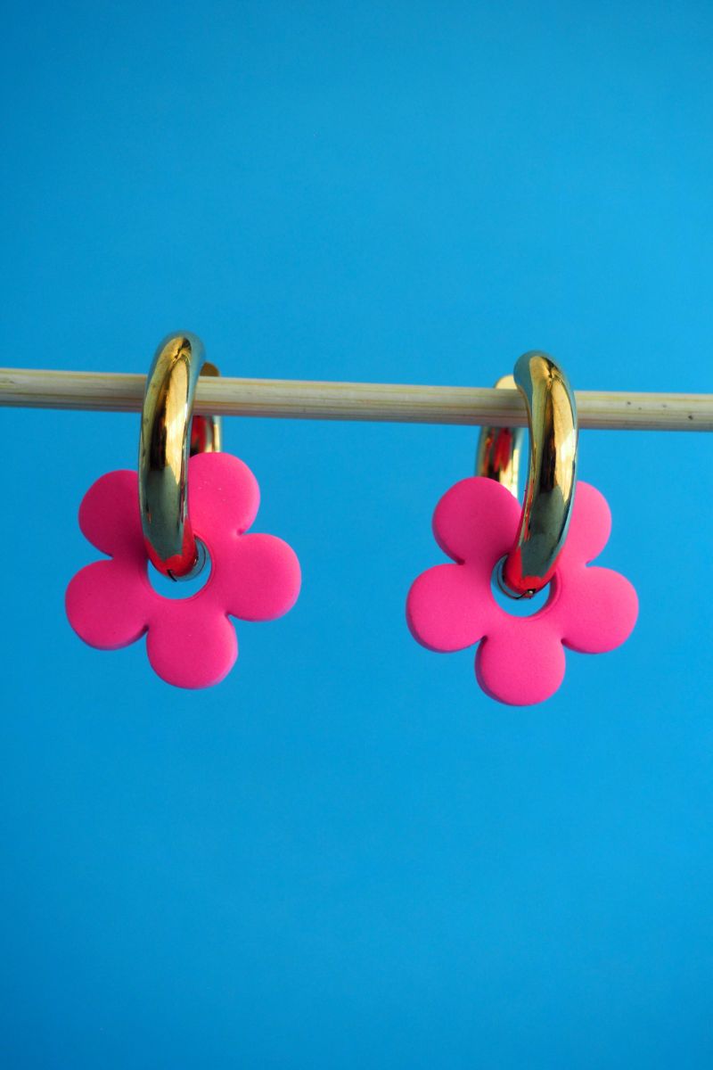 Barbie Pink 5-Petal Flower Charm - Chunky Hoop